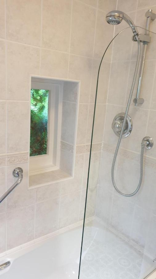 Beautiful Garden Apartment In Leafy St Leonards 5 Mins To Beach Exterior photo
